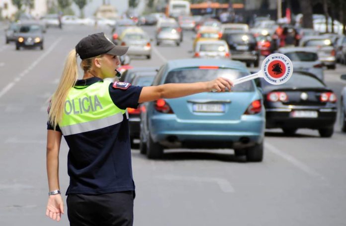 Policia-sot-pa-makina