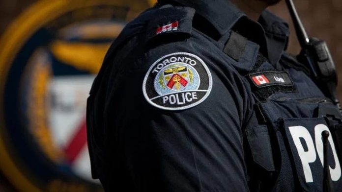 Toronto-police-patch