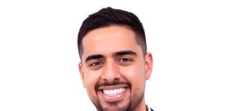 I Built a 7-Figure Business Teaching People How to Engineer AI Prompts. My Advice Usually Boils Down to 3 Sentences.